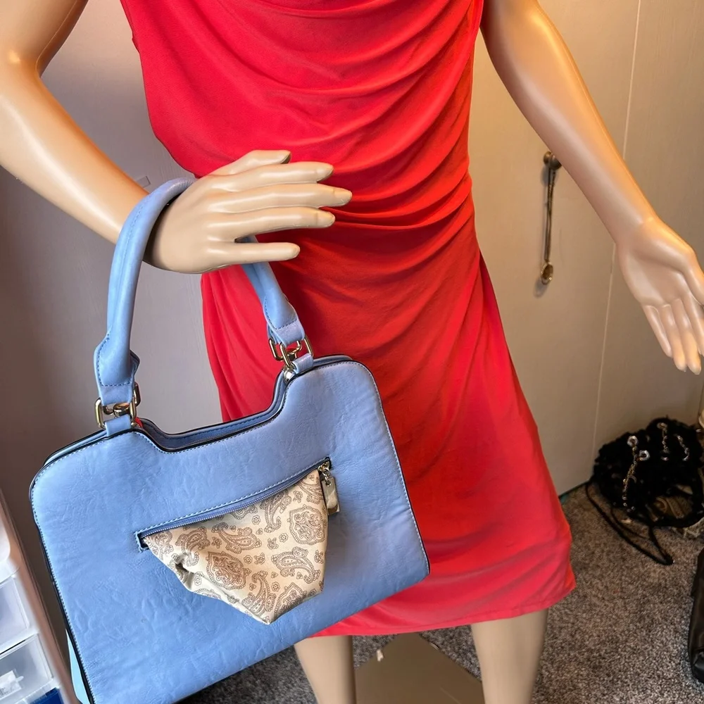 NWOT Simply Nicole clutch or shoulder bag. - Picture 6 of 8